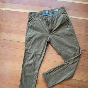 GAP mens slim chinos 32x32